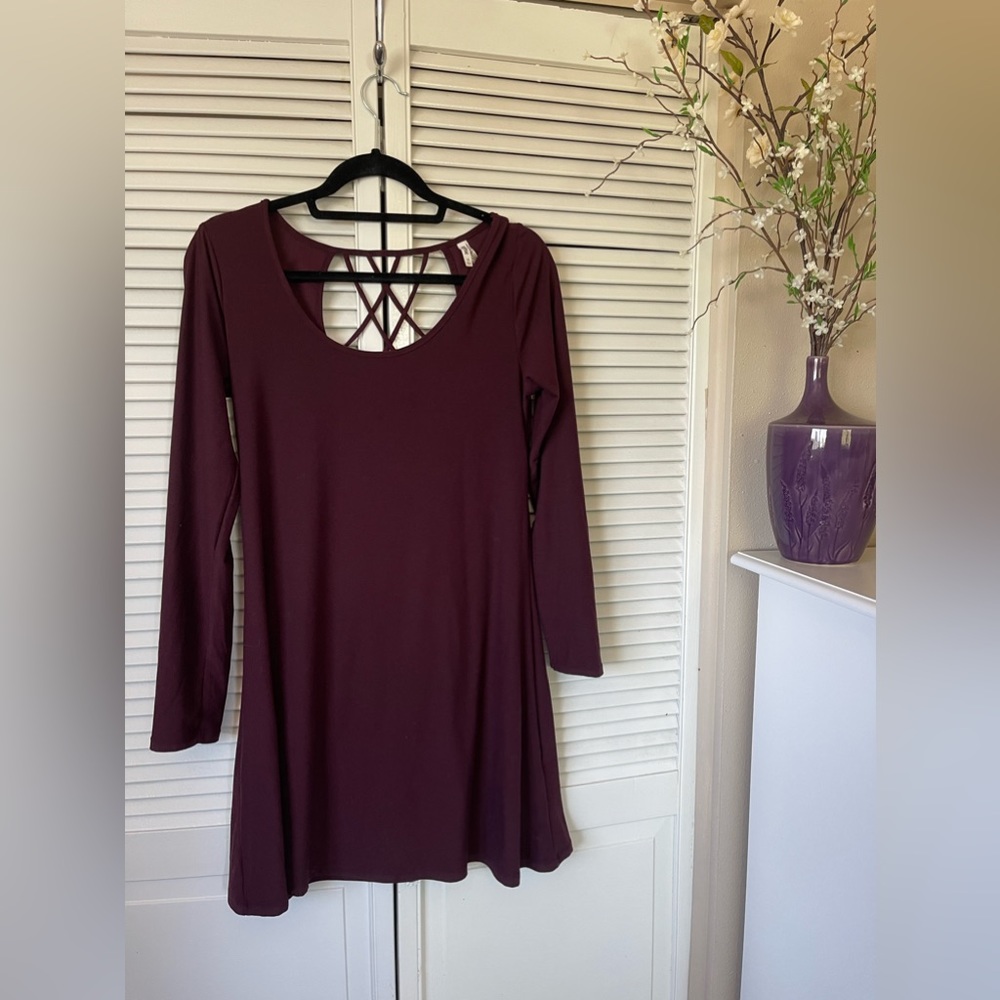 Mudd Burgundy Short Dress COMFY - Size med